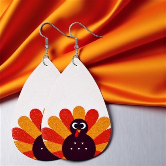Turkey Trot Teardrops: Gobble Up These Festive Thanksgiving Earrings! π¦β¨NWT - Picture 8 of 8